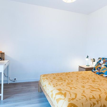 Apartament Le Coquet - Balcon - Proche Gare - Parking Bourg-en-Bresse Zewnętrze zdjęcie