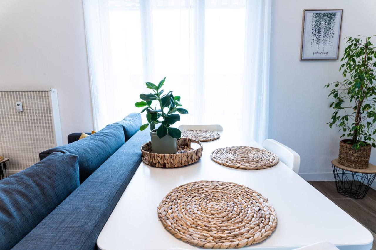 Apartament Le Coquet - Balcon - Proche Gare - Parking Bourg-en-Bresse Zewnętrze zdjęcie