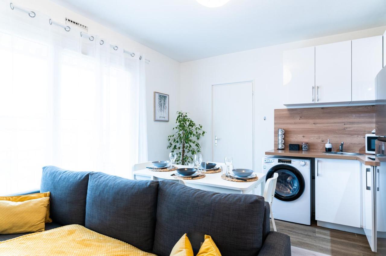 Apartament Le Coquet - Balcon - Proche Gare - Parking Bourg-en-Bresse Zewnętrze zdjęcie
