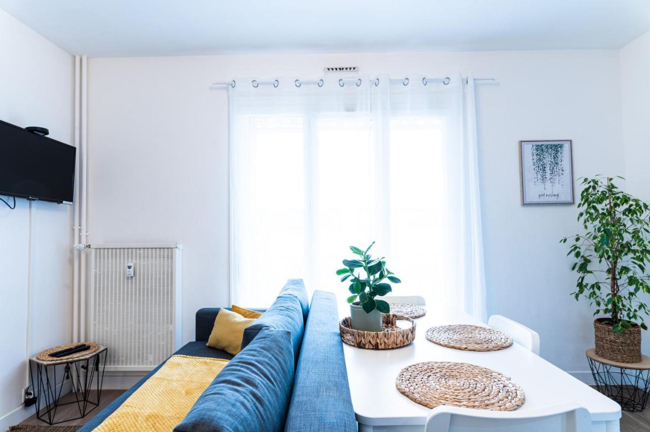 Apartament Le Coquet - Balcon - Proche Gare - Parking Bourg-en-Bresse Zewnętrze zdjęcie