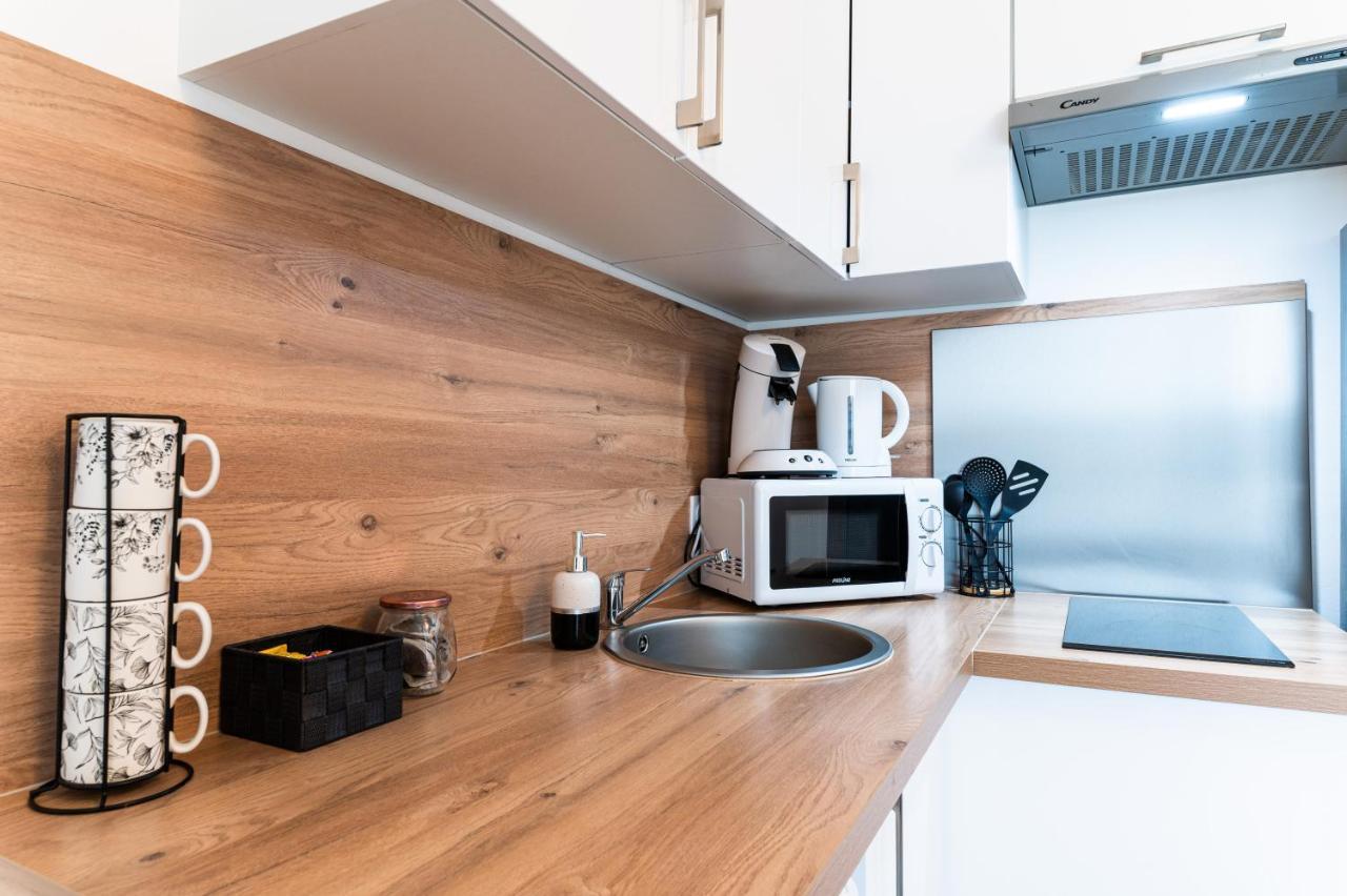 Apartament Le Coquet - Balcon - Proche Gare - Parking Bourg-en-Bresse Zewnętrze zdjęcie