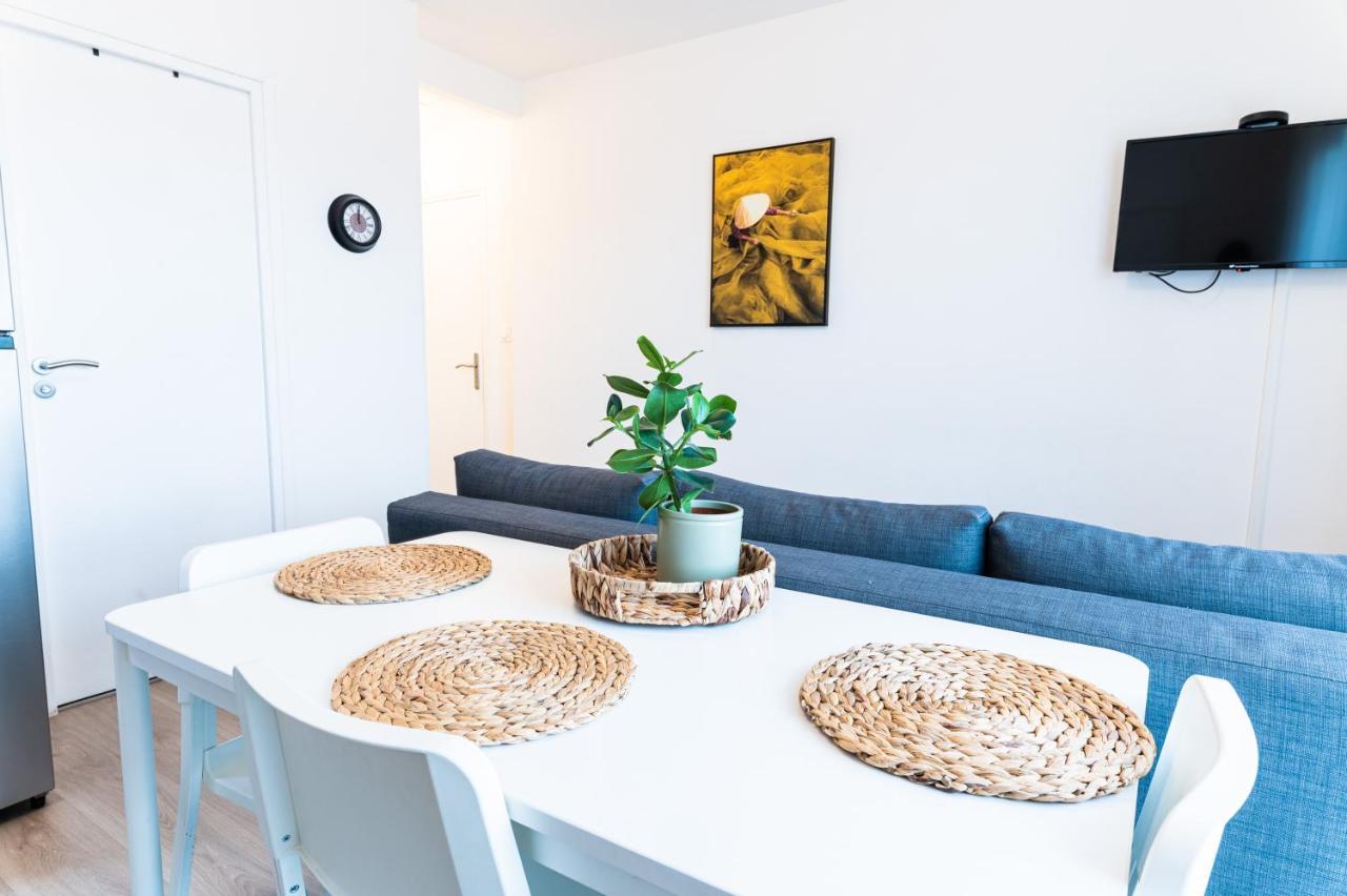 Apartament Le Coquet - Balcon - Proche Gare - Parking Bourg-en-Bresse Zewnętrze zdjęcie